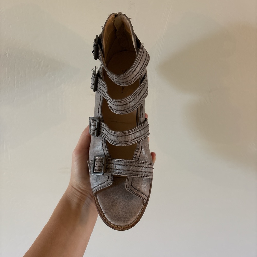women’s buckle up shoes 🥀 - Picture 5 of 8